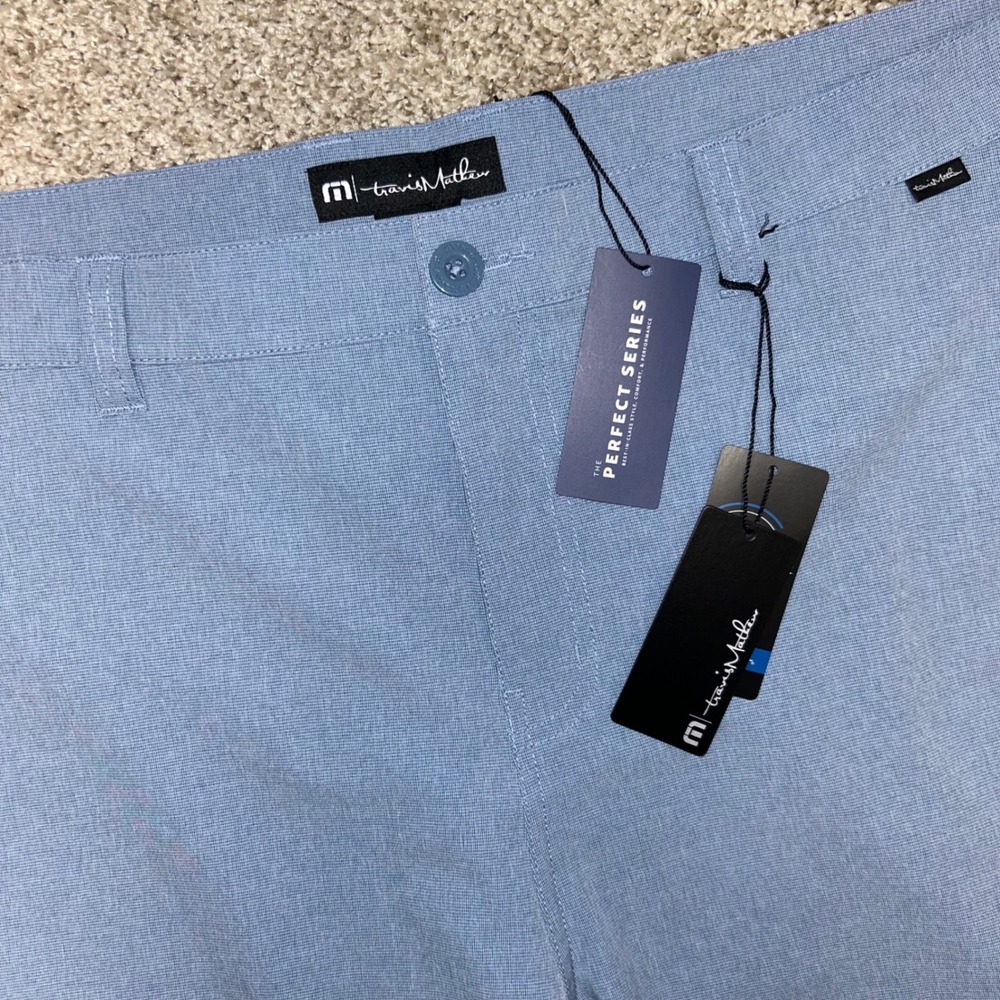 NEW Travis Mathew Beck Shorts Blue Men Size 42 Lifestyle Performance